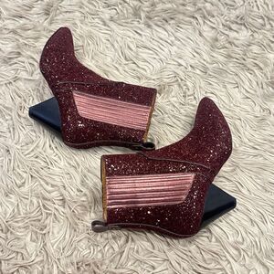 Veronica Beard Bennett Crushed Glitter Booties Size 38 1/2 (US 8)